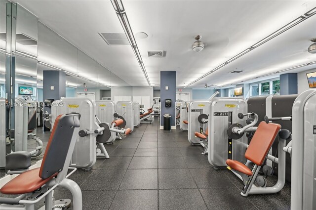 2000 N Bayshore Dr Unit 304, Miami, FL 33137 - view of gym