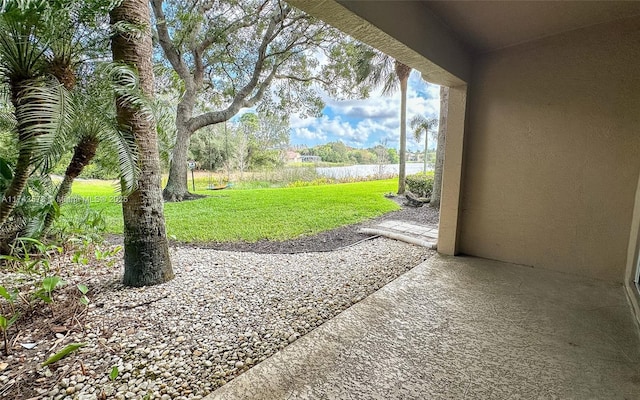 7413 Smithbrooke Dr Unit 7413, Lake Worth, FL 33467 - view of yard