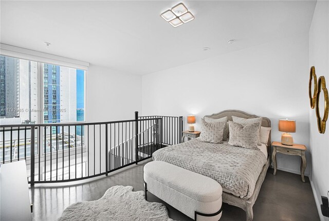 bedroom with a closet