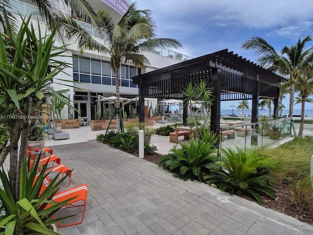 3101 Bayshore Dr Unit 1201, Fort Lauderdale, FL 33304 - surrounding community with a water view