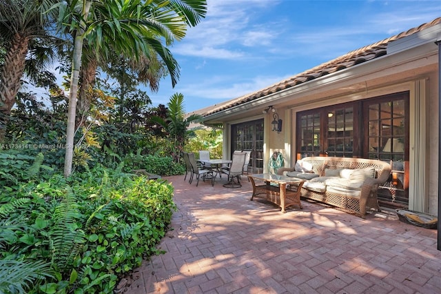 view of patio featuring an outdoor hangout area