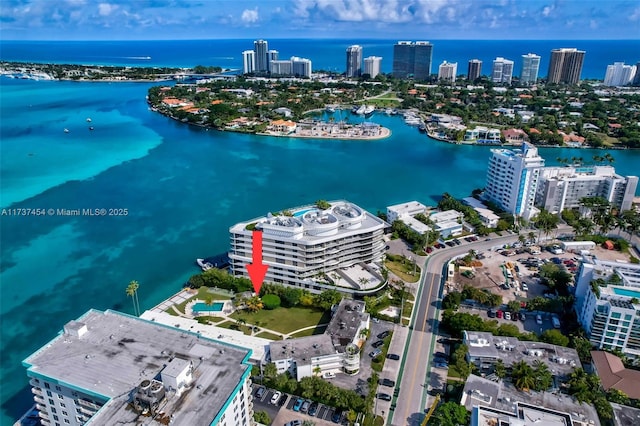 bird's eye view featuring a water view