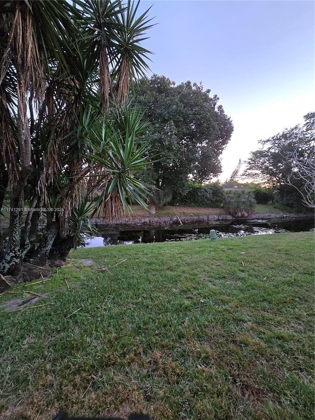 9050 NW 28th St Unit 110, Coral Springs, FL 33065 - view of yard