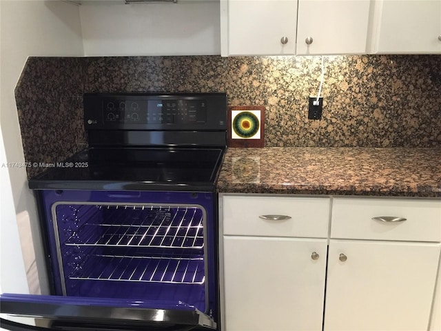 1351 NE Miami Gardens Dr Unit 1403E, Miami, FL 33179 - kitchen featuring sink, stainless steel fridge, dishwasher, white cabinetry, and backsplash
