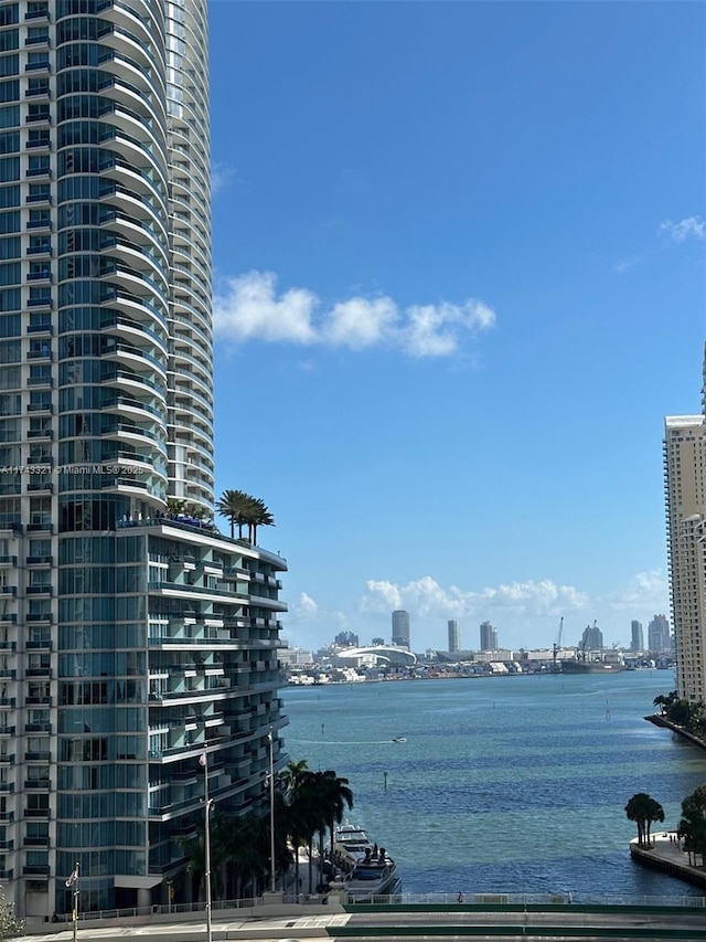 31 SE 5th St Unit 3916, Miami, FL 33131 - photo 13