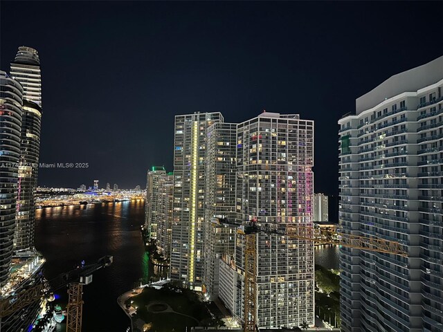 31 SE 5th St Unit 3916, Miami, FL 33131 - photo 16