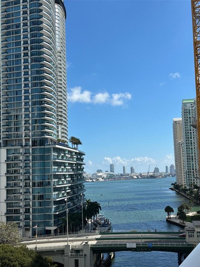 31 SE 5th St Unit 3916, Miami, FL 33131 - photo 45