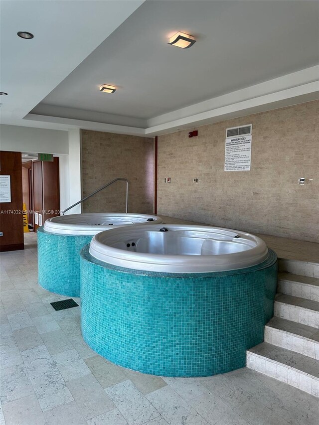 31 SE 5th St Unit 3916, Miami, FL 33131 - photo 55