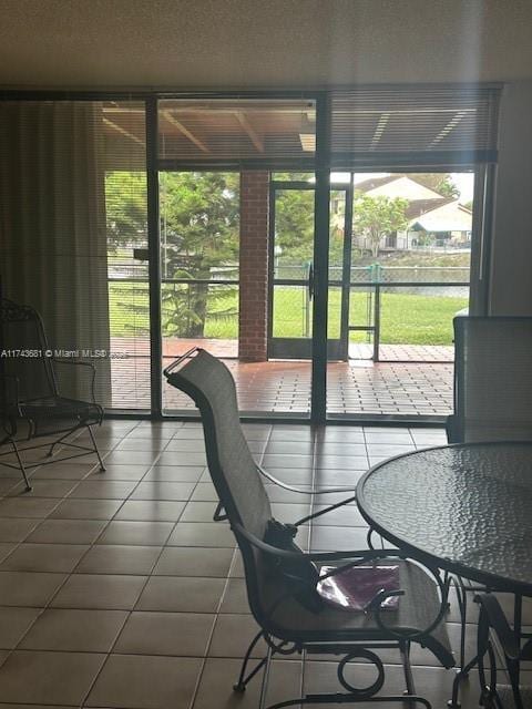 sunroom with a healthy amount of sunlight