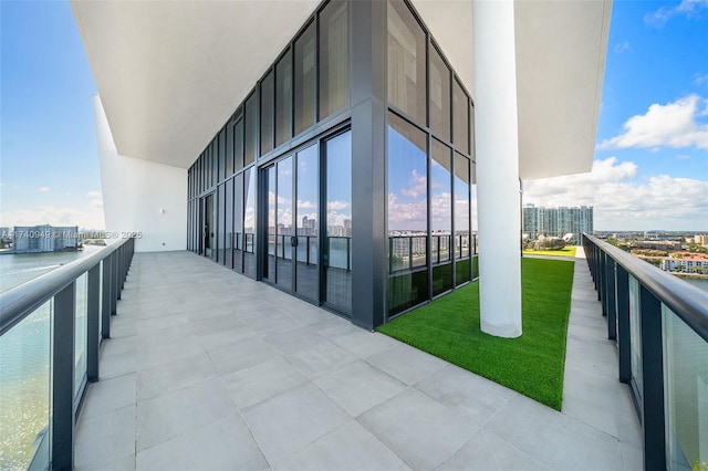 5000 Island Estates Dr Unit Ph1508, Aventura, FL 33160 - balcony featuring a city view