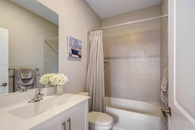 full bathroom with shower / bath combination with curtain, vanity, and toilet