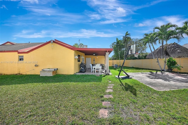 view of yard with a patio area