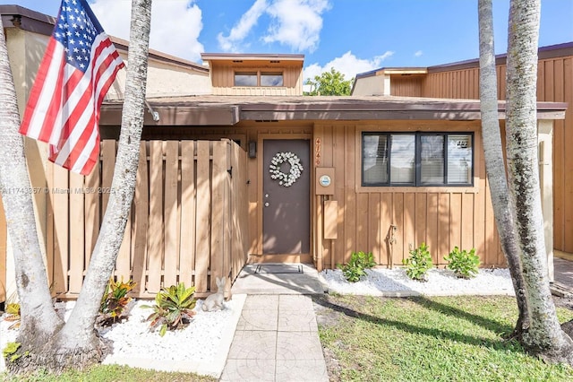 4149 S Pine Island Rd, Davie, FL 33328 - entrance to property with board and batten siding