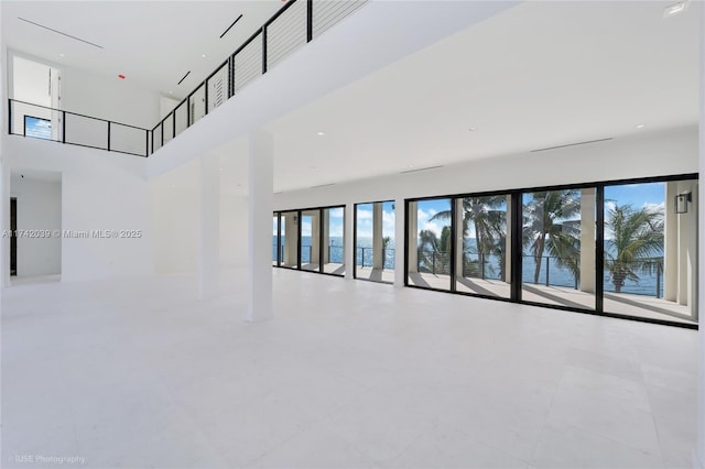 650 Lugo Ave, Coral Gables, FL 33156 - empty room with a towering ceiling