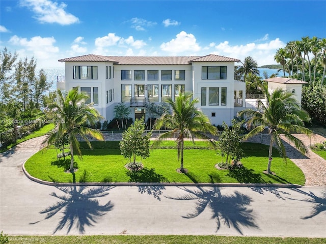 650 Lugo Ave, Coral Gables, FL 33156 - view of home's community with a yard