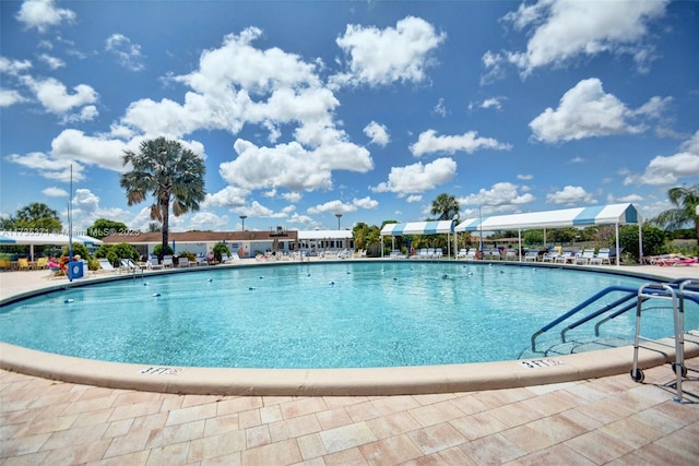 view of swimming pool