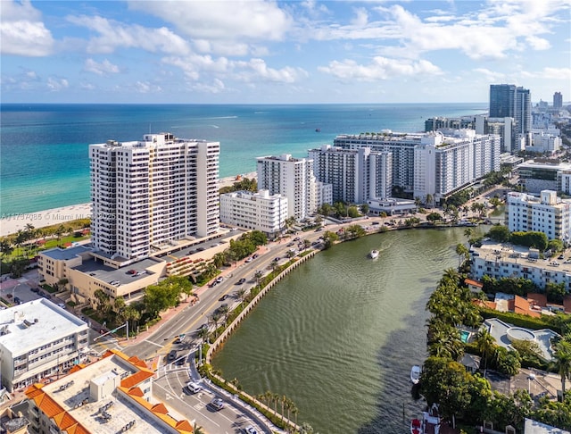 2555 Collins Ave Unit 607, Miami Beach, FL 33140 - view of urban area featuring a nearby body of water