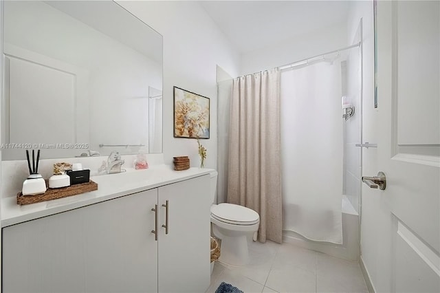 full bath with shower / bath combo with shower curtain, toilet, vanity, and tile patterned flooring