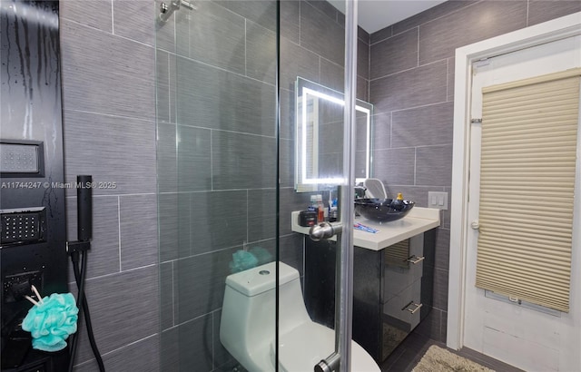 161 NW 46th Ter, Plantation, FL 33317 - bathroom featuring tiled shower, toilet, tile walls, and vanity