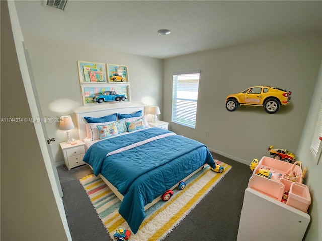 bedroom featuring carpet flooring