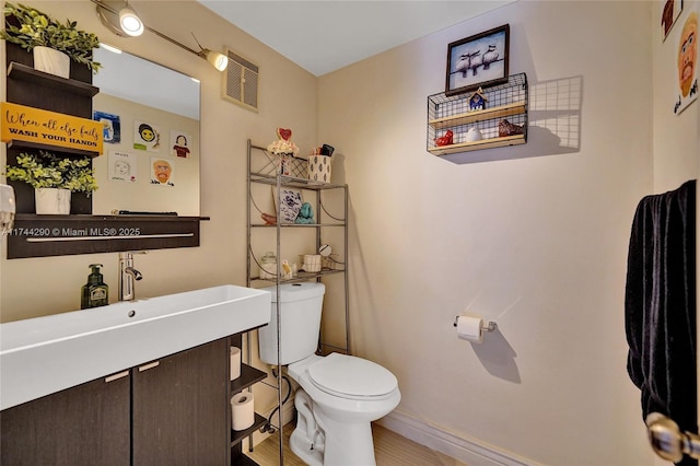 9007 Vineyard Lake Dr Unit 9007, Plantation, FL 33324 - bathroom with vanity and toilet