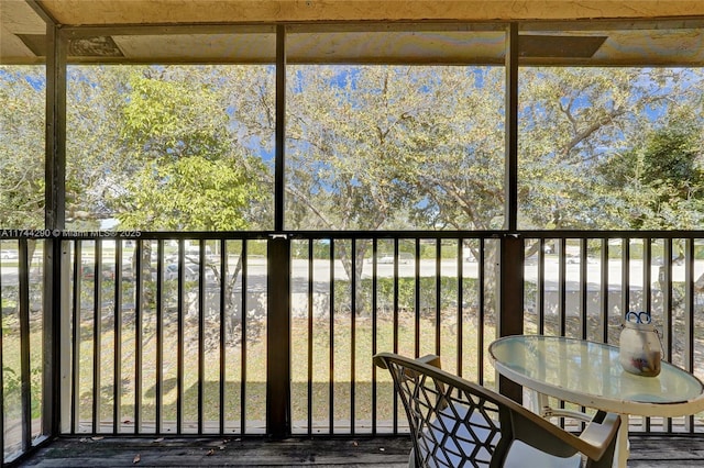 9007 Vineyard Lake Dr Unit 9007, Plantation, FL 33324 - view of unfurnished sunroom