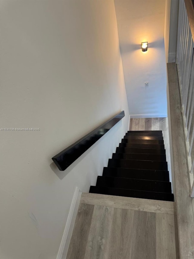 10800 NW 7th St Unit 3B, Miami, FL 33172 - staircase with wood finished floors