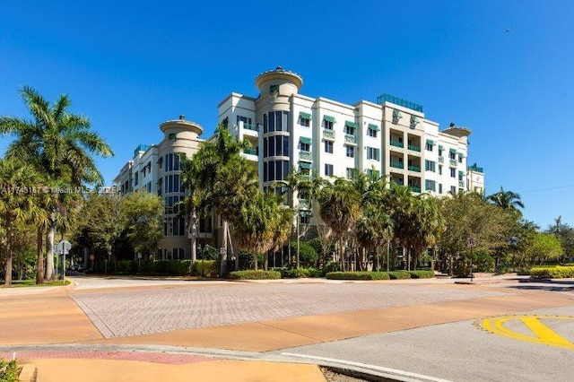 510 NW 84th Ave Unit 409, Plantation, FL 33324 - view of apartment building / complex