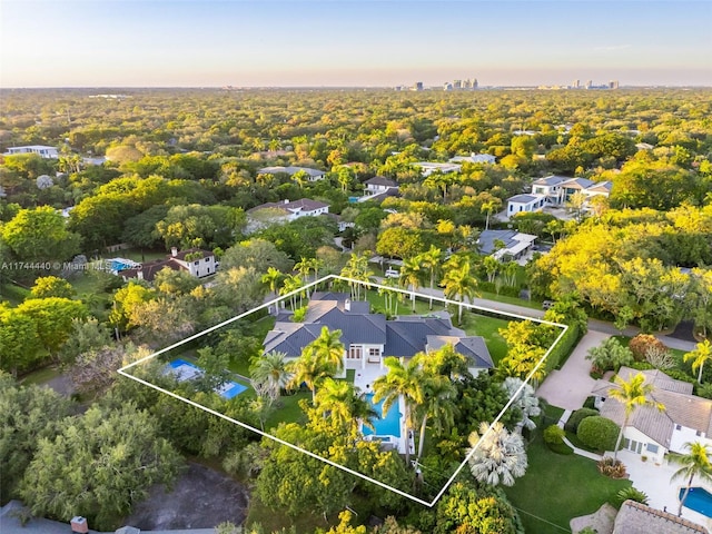 view of aerial view at dusk