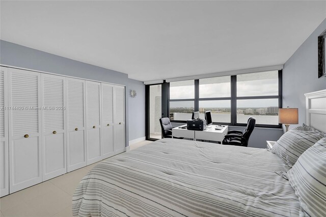 936 Intracoastal Dr Unit 20E, Fort Lauderdale, FL 33304 - bedroom with baseboards and a closet