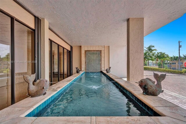 936 Intracoastal Dr Unit 20E, Fort Lauderdale, FL 33304 - view of pool