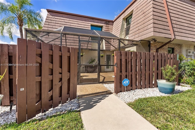 exterior space featuring a lanai