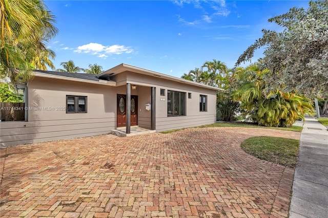 view of front of home