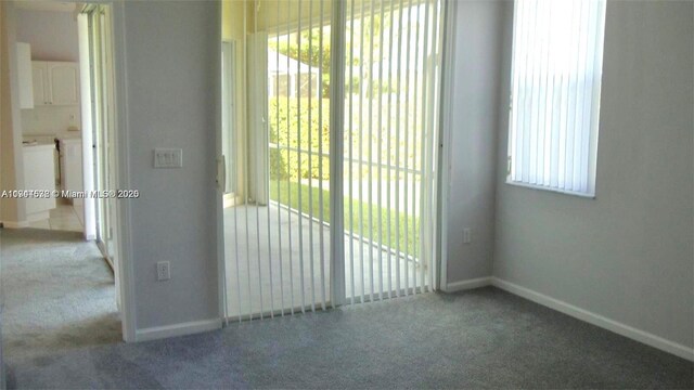 575 SE 29th Dr, Homestead, FL 33033 - empty room featuring carpet flooring and baseboards