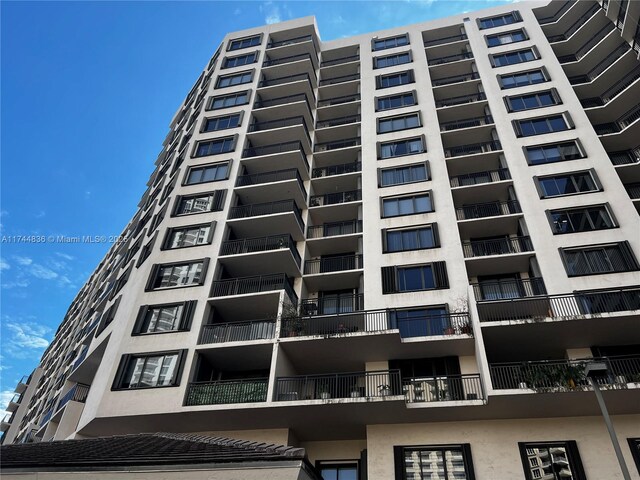 540 Brickell Key Dr Unit 1226, Miami, FL 33131 - photo 11