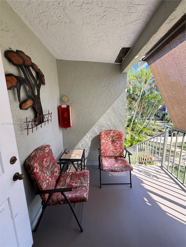 609 Waterside Dr Unit 609, Hypoluxo, FL 33462 - view of patio / terrace