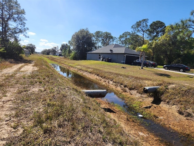 Listing photo 3 for 2719 50 W, Lehigh Acres FL 33971