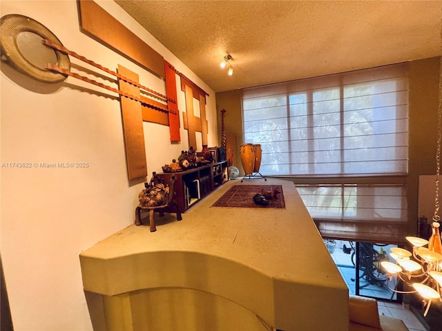 3007 NE 183rd Ln Unit 7, Aventura, FL 33160 - interior space featuring a textured ceiling