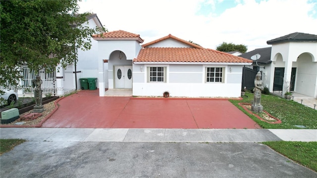 view of mediterranean / spanish home