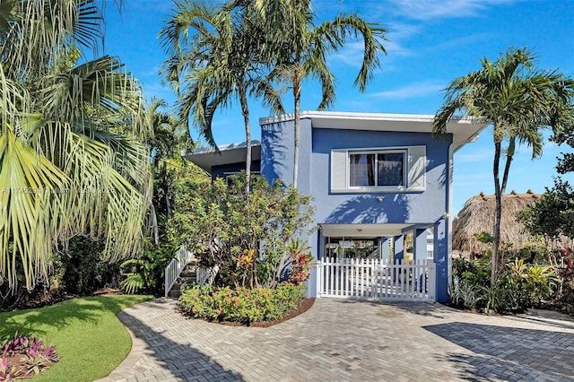 view of front of house with a carport