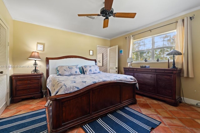 bedroom with visible vents, a ceiling fan, crown molding, and baseboards