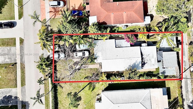 1787 NE 174th St, North Miami Beach, FL 33162 - birds eye view of property