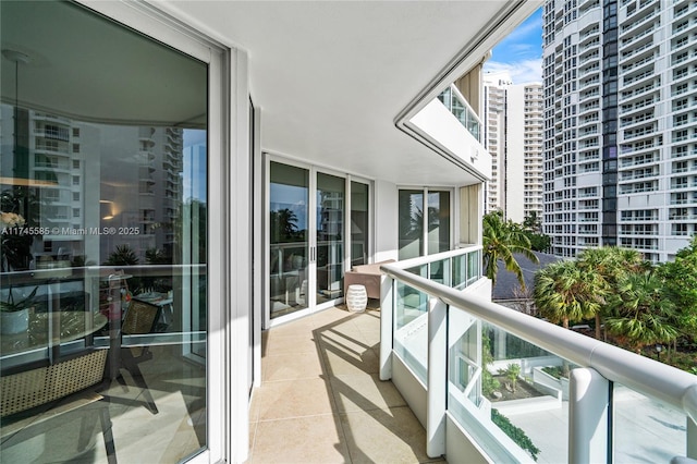 21055 Yacht Club Dr Unit 702, Aventura, FL 33180 - photo 27