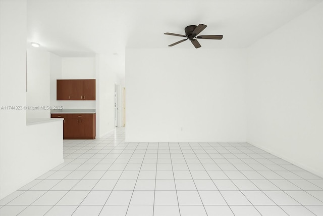 empty room with ceiling fan