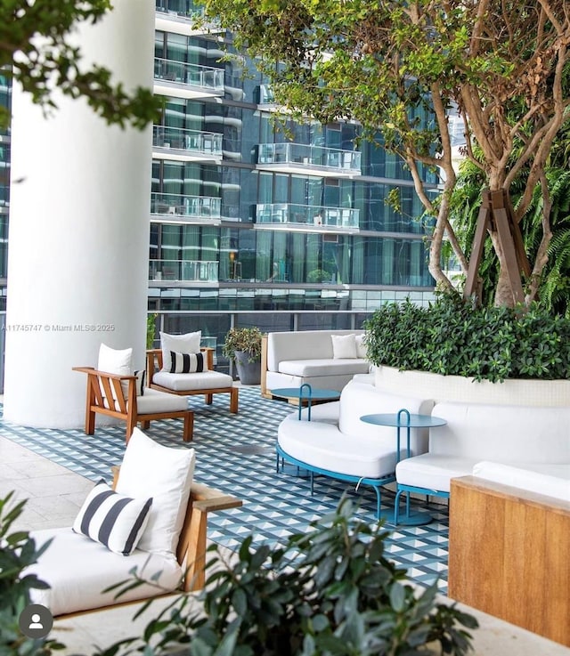 view of patio / terrace featuring outdoor lounge area