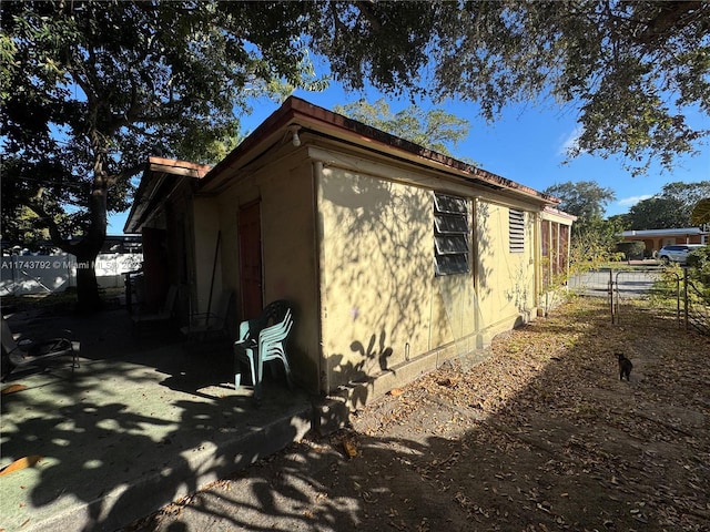 view of home's exterior