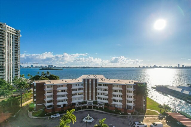 water view with a view of city