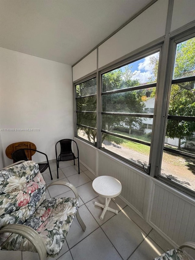 4770 NW 21st St Unit 208, Lauderhill, FL 33313 - view of sunroom / solarium