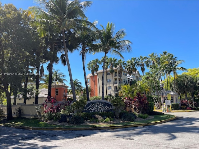 8225 Lake Dr Unit 502, Doral, FL 33166 - view of community / neighborhood sign