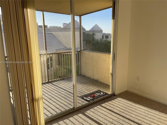 8225 Lake Dr Unit 502, Doral, FL 33166 - view of unfurnished sunroom